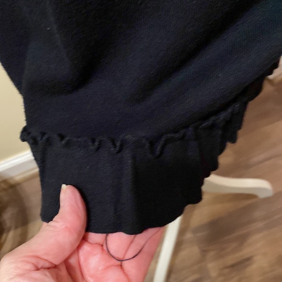 ❤️❤️Style & Co ruffled black cardigan sweater size small - great condition! - Picture 6 of 7